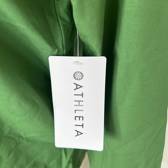 ATHLETA ESSENTIAL TOP - Picture 9 of 10